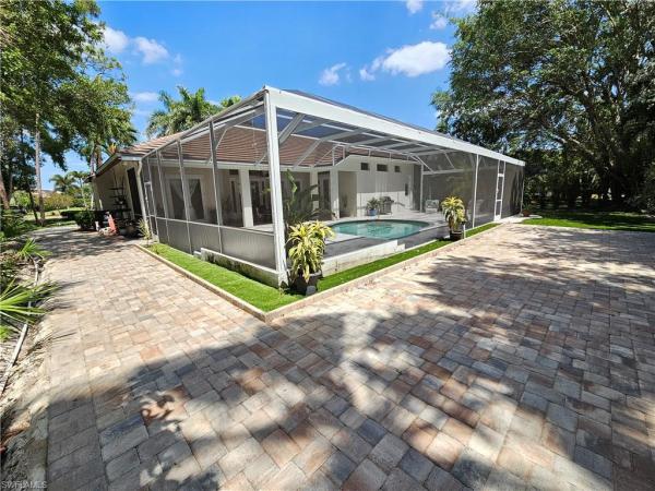 Wilshire Lakes, 8122 Wilshire Lakes Blvd, Naples, Florida 34109, image 1