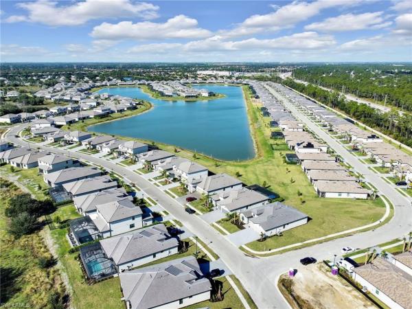 10907 Timber Creek Dr, Fort Myers, Florida 33913, image 1