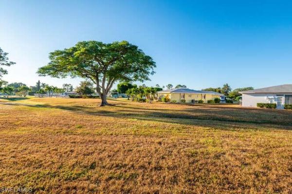 Leisure Estates, 2180 Leisure Ln, Fort Myers, Florida 33907, image 3