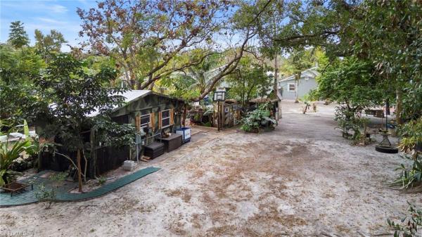 North Fort Myers No HOA, 191 Abbey Ln, North Fort Myers, Florida 33917, image 1