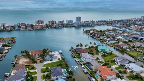 404 Bayside Ave, Naples, Florida 34108, image 1