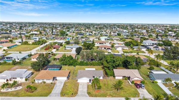 Cape Coral Residential, 1311 33rd Ter, Cape Coral, Florida 33904, image 3