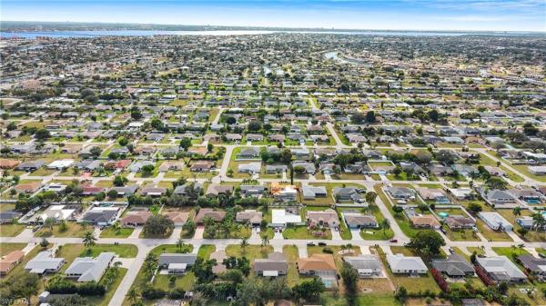 Cape Coral, 1311 33rd Ter, Cape Coral, Florida 33904, image 1
