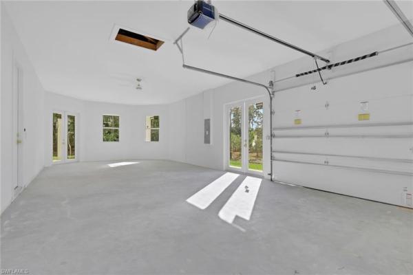 Logan Woods, 160 Logan Blvd S #, Naples, Florida 34119, image 1