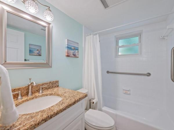 940 3rd St S #104, Naples, Florida 34102, image 1