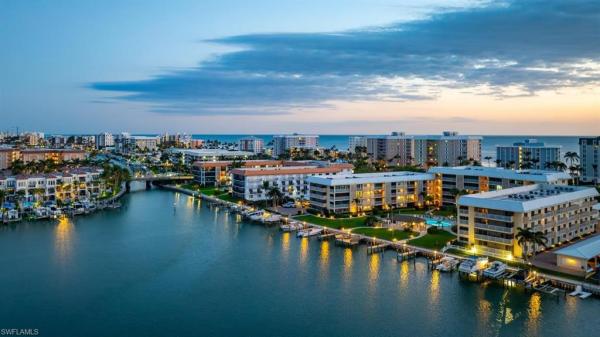 Harbour Cove, 3000 N Gulf Shore Blvd #106, Naples, Florida 34103, image 3