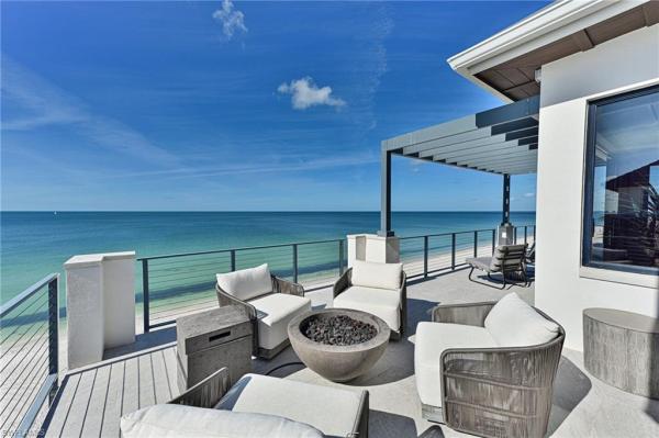 109 Kaula Ln, Naples, Florida 34134, image 2