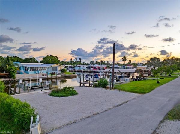 Goodland Isles, 107 Bayshore Way, Goodland, Florida 34140, image 1