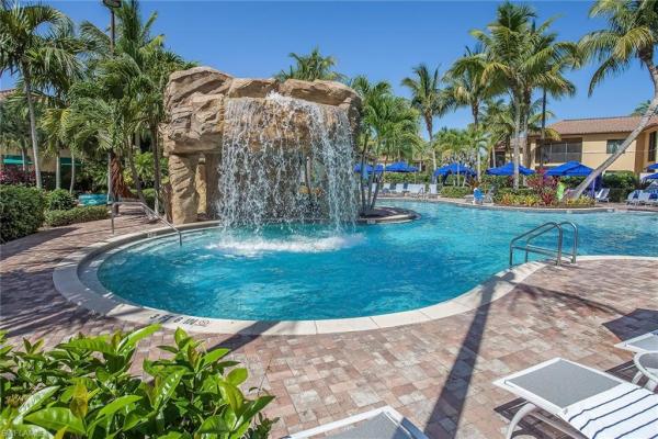 1015 Sandpiper St #D102, Naples, Florida 34112, image 1