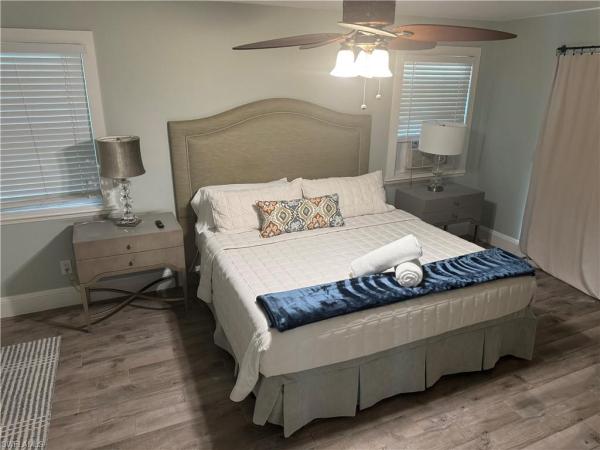 Lake Park, 981 N 8th Ter, Naples, Florida 34102, image 1