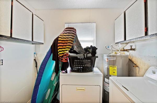 Russell Park, 318 Bellair Rd, Fort Myers, Florida 33905, image 1