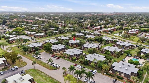 Parkwoods, 4029 Sandlewood Ln #2, Fort Myers, Florida 33907, image 2