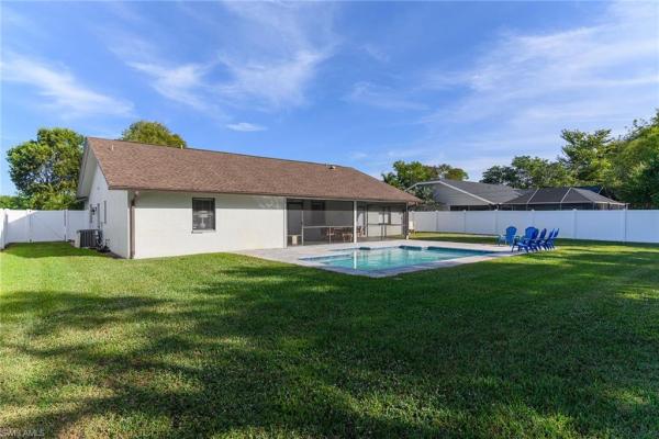 Willoughby Acres, 186 Wickliffe Dr, Naples, Florida 34110, image 1