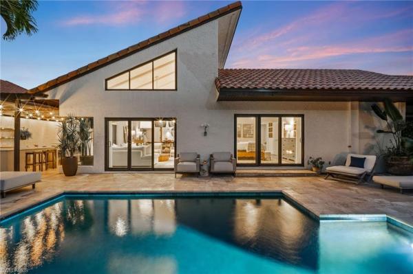 Tierra Mar At Pelican Bay, 504 Tierra Mar Ln E #2, Naples, Florida 34108, image 1