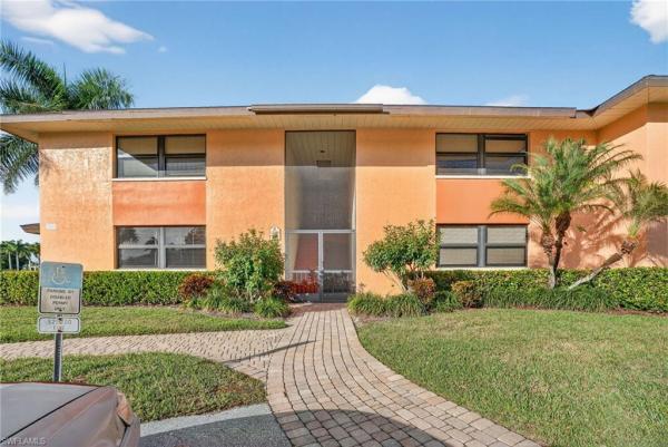 Tropic Schooner, 1544 Mainsail Dr #48C, Naples, Florida 34114, image 2