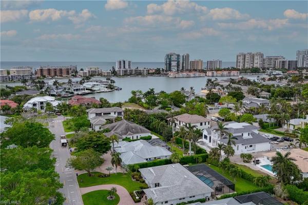 535 Anchor Rode Dr, Naples, Florida 34103, image 1