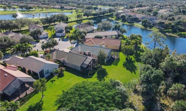 Saturnia Lakes, 2025 Painted Palm Dr, Naples, Florida 34119, image 1