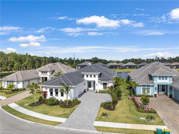 Caymas,  #, Naples, Florida 34110, image 1