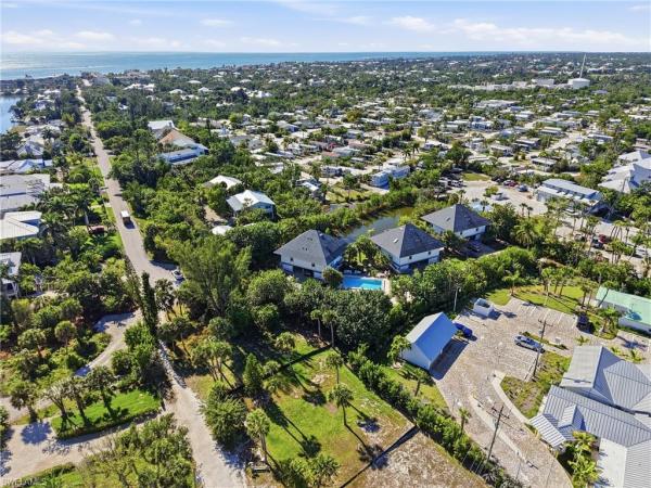 Beach Road Villas, 1039 Beach Rd #101, Sanibel, Florida 33957, image 3