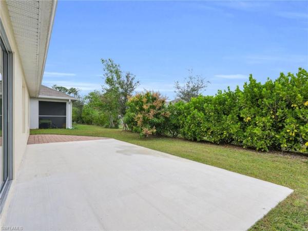Hadley Place, 731 Hadley Pl W, Naples, Florida 34104, image 1