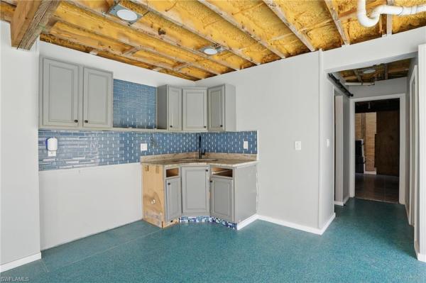 Gulf Heights, 5557 Estero Blvd, Fort Myers Beach, Florida 33931, image 1