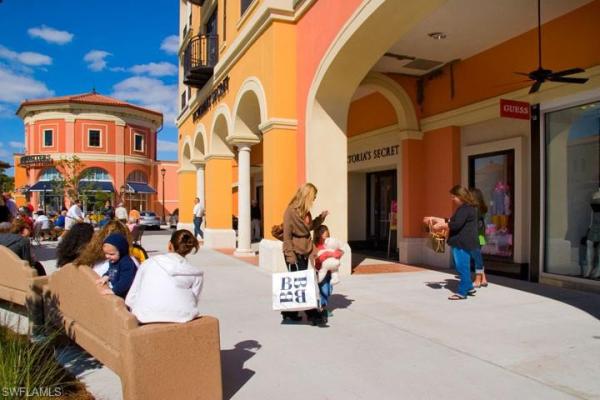 The Residences At Coconut Point, 8010 Via Sardinia Way #209, Estero, Florida 33928, image 3