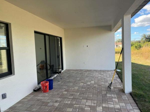 811 Dartmouth Ct, Lehigh Acres, Florida 33974, image 1