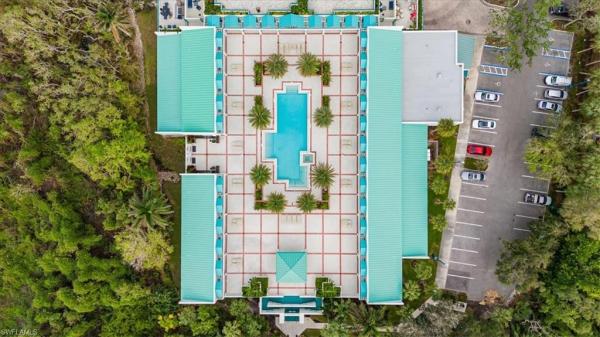 7515 Pelican Bay Blvd #19C, Naples, Florida 34108, image 1