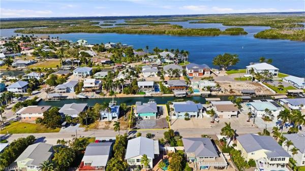 El Sol, 7 Avenida Carita, Fort Myers Beach, Florida 33931, image 2