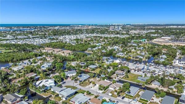 Gulf Shores, 2737 Shoreview Dr, Naples, Florida 34112, image 1