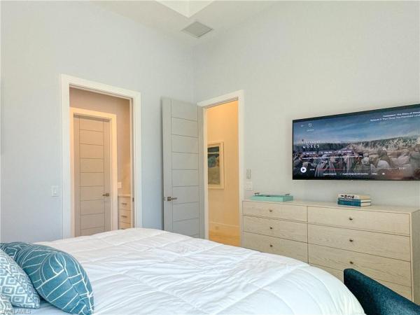 The Moorings, 3123 Crayton Rd, Naples, Florida 34103, image 2