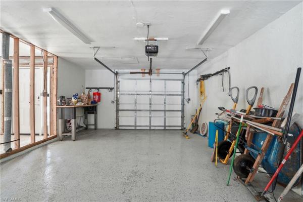 Leilani, 193 Hibiscus Dr, Fort Myers Beach, Florida 33931, image 2