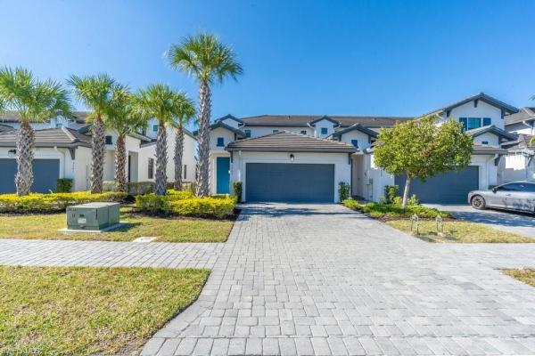 Vanderbilt Reserve, 7565 Carnegie Way, Naples, Florida 34119, image 2