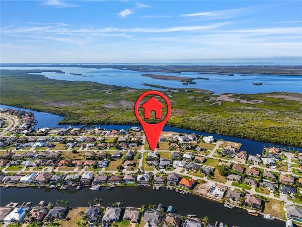 Cape Coral Residential, 2717 29th Pl, Cape Coral, Florida 33914, image 2