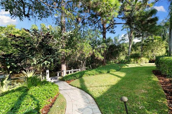 Colliers Reserve, 927 Barcarmil Way, Naples, Florida 34110, image 2