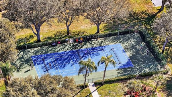 Chatham Square, 6945 Dennis Cir #I201, Naples, Florida 34104, image 2