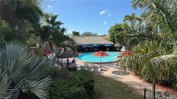 2555 Tamiami Trl N, Naples, Florida 34103, image 1