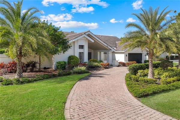 Pinecrest At Pelican Bay, 806 Knoll Wood Ct, Naples, Florida 34108, image 1