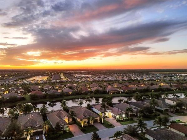 Bonita National Golf & Country Club, 28126 Edenderry Ct, Bonita Springs, Florida 34135, image 2