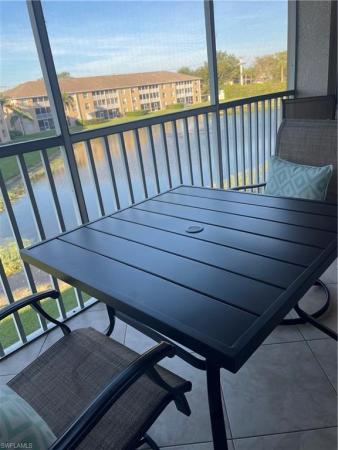 9640 Victoria Ln, Naples, Florida 34109, image 2
