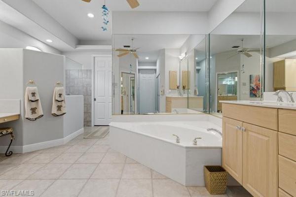 Cape Coral, 1008 56th St, Cape Coral, Florida 33914, image 3