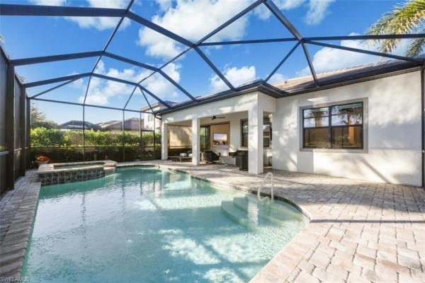 Avery Square, 7222 Wilton Dr, Naples, Florida 34109, image 2