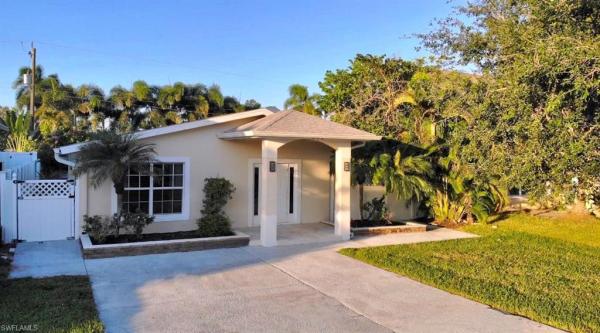 Naples Park, 771 N 94th Ave, Naples, Florida 34108, image 1