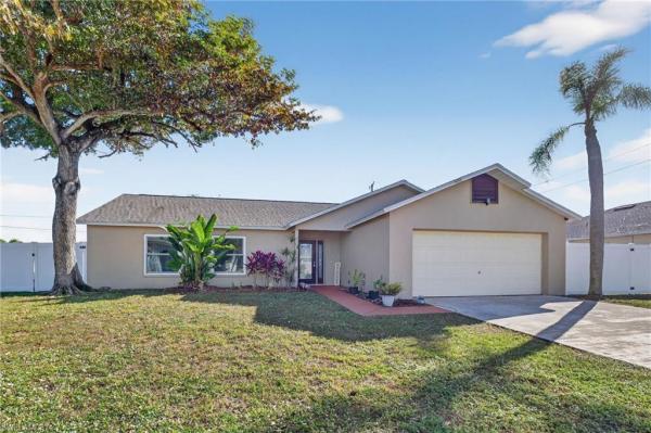 Cape Coral Residential, 1105 SW 11th Pl, Cape Coral, Florida 33991, image 2