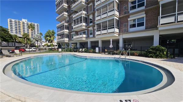 First Harbour Tower, 2350 W First St #303, Fort Myers, Florida 33901, image 1