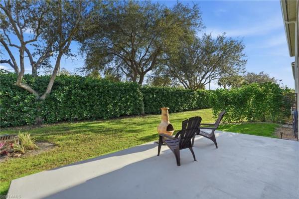 Cockleshell Village, 9763 Glen Heron Dr, Bonita Springs, Florida 34135, image 2