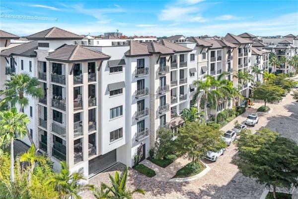 Naples Square, 1135 S 3rd Ave #209, Naples, Florida 34102, image 2