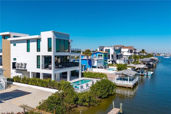 Venetian Gardens, 455 Palermo Cir, Fort Myers Beach, Florida 33931, image 3