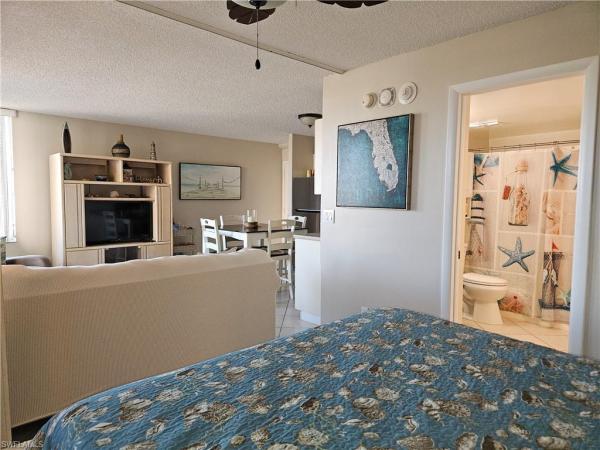 Estero Beach & Tennis Club, 7300 Estero Blvd #101, Fort Myers Beach, Florida 33931, image 2