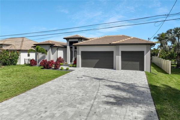 Cape Coral Residential, 2017 31st Ter, Cape Coral, Florida 33914, image 2